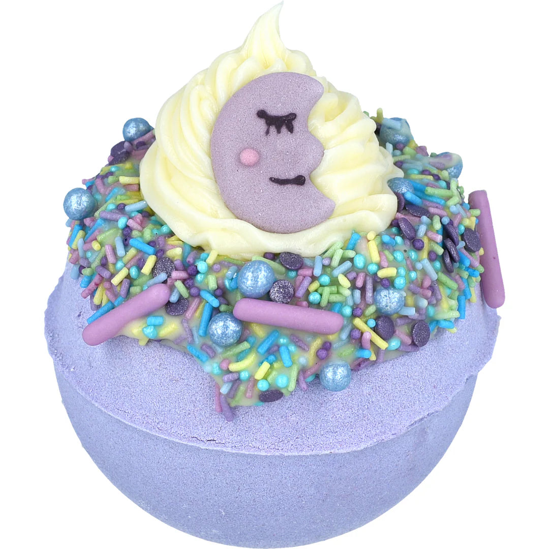 Love you to the moon - bath bomb by bomb cosmetics